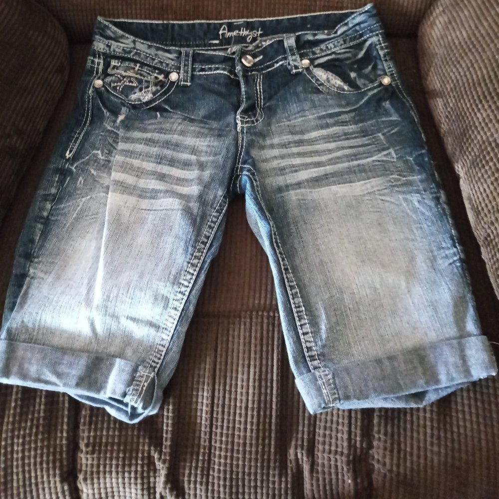 bermuda shorts